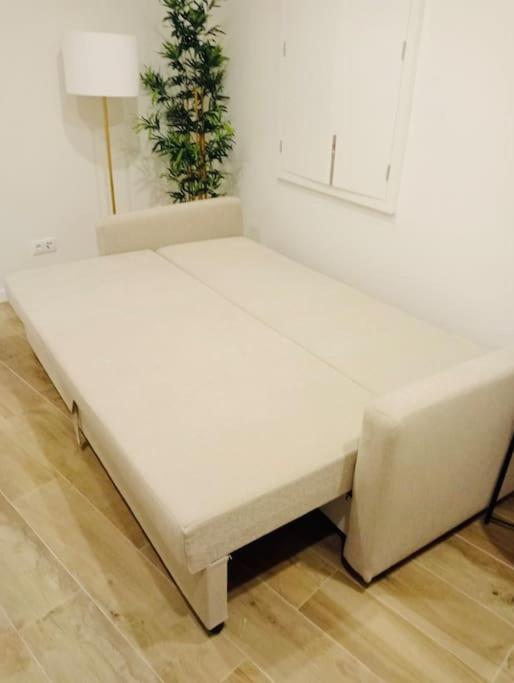 Graceful 1 Bedroom - G203 Feriehus